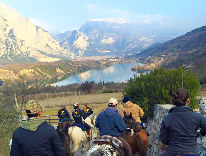 Equitrek Trentino - Le Marocche e il lago di Cavedine